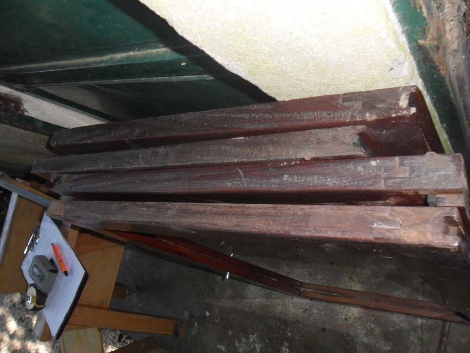 Janelas antigas , suporte presunto