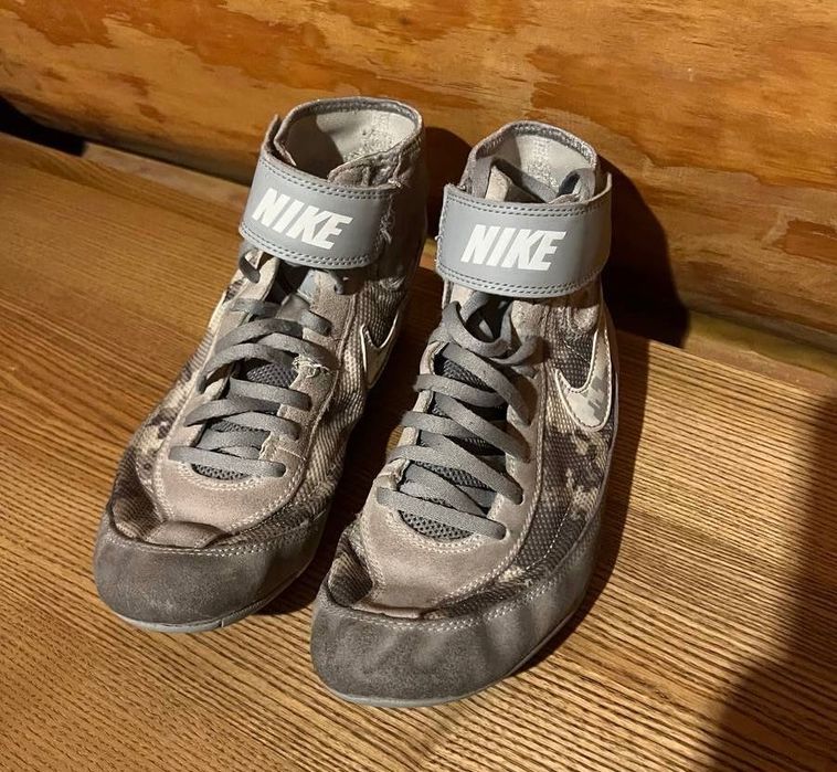 Борцовки Nike оригинал размер 40p. cm 26.5 (Nike Speedsweep VII Pure)