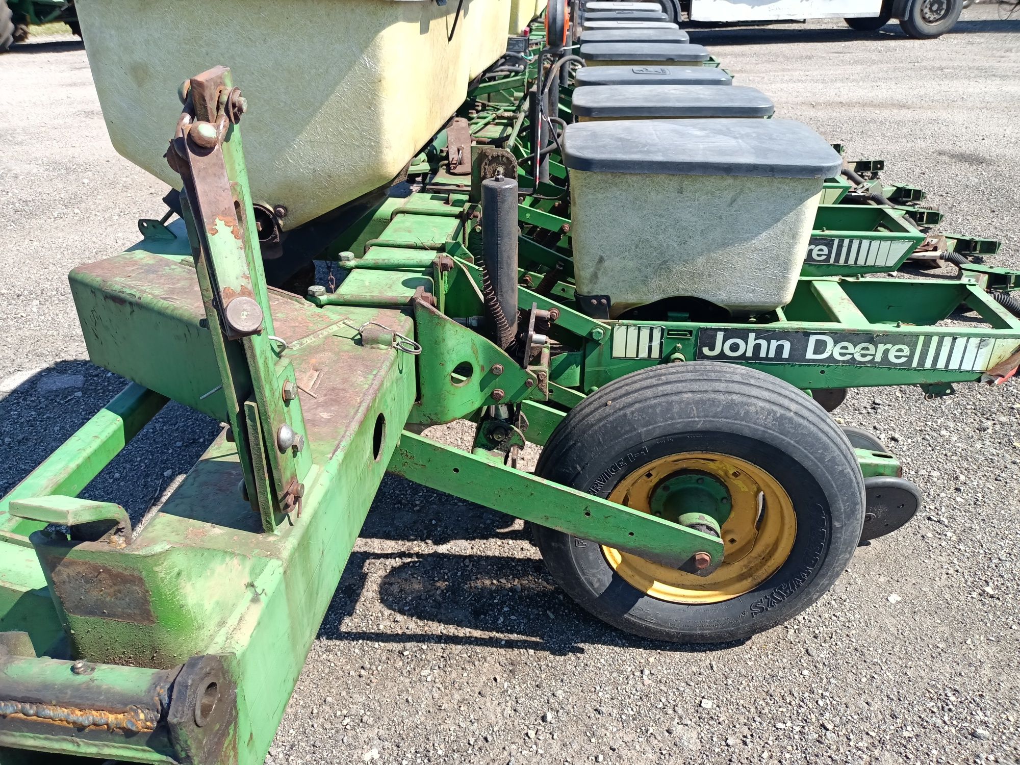 Обмін на авто. Сівалка Джон дір john deere 7200 механіка