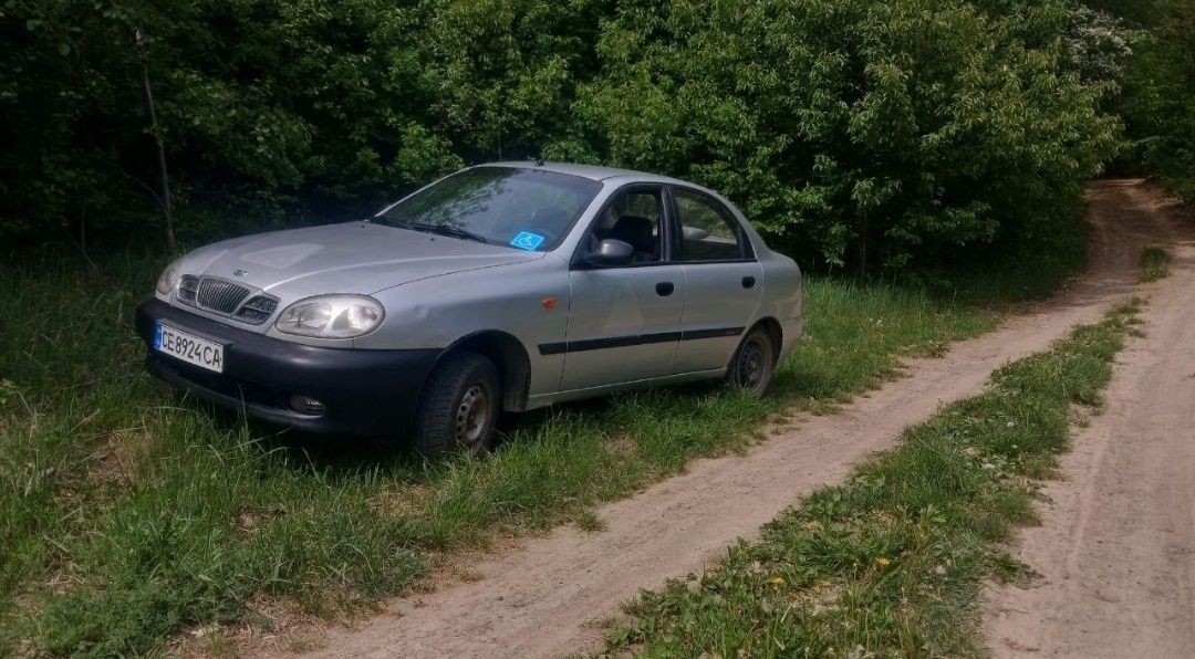 Продам авто , на ходу 1.3 сенс.