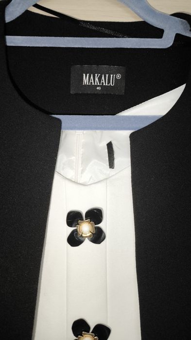 Suknia i żakiet Makalu 40 na szczególne okazje