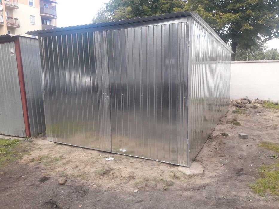 Garaz blaszany, Schowek. Drewutnia.  Producent