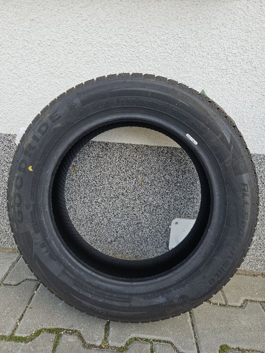 Nowe opony 155/65/14 wielosezonowe