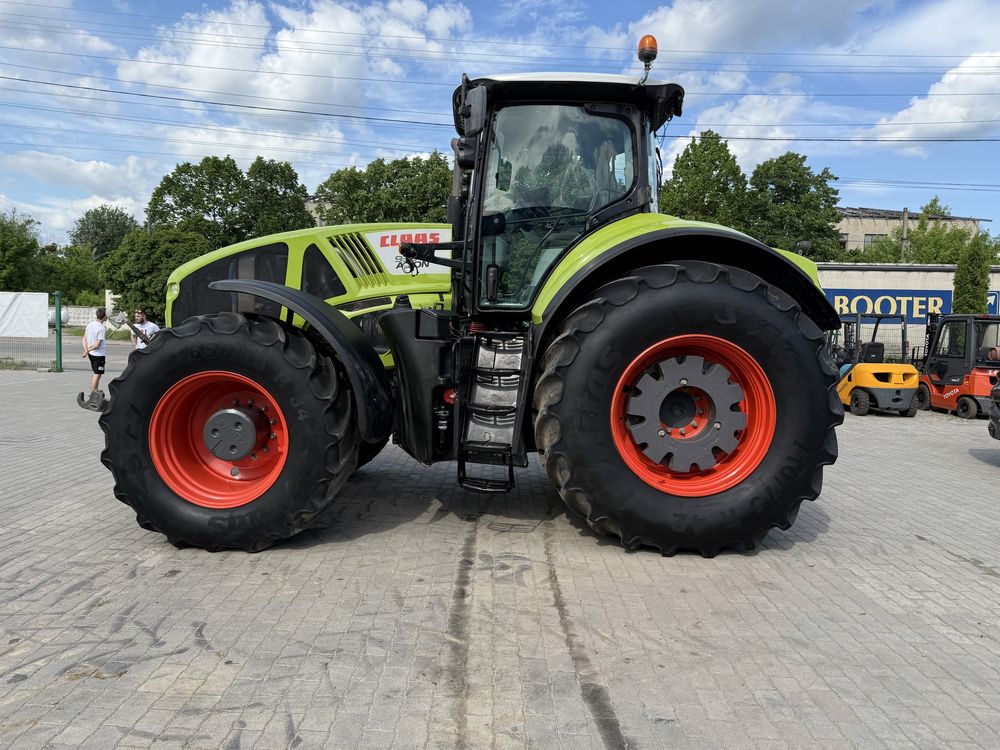 Трактор Claas Axion 930 2017р