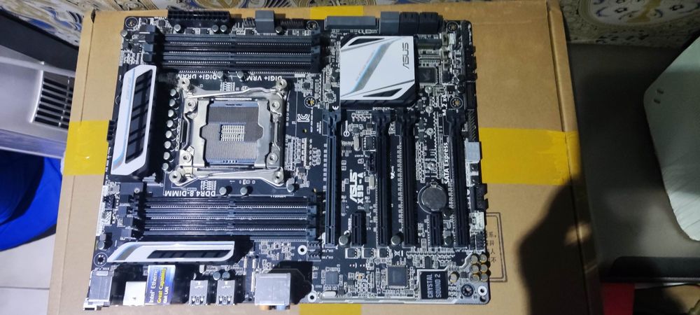 Motherboard Asus X99-A