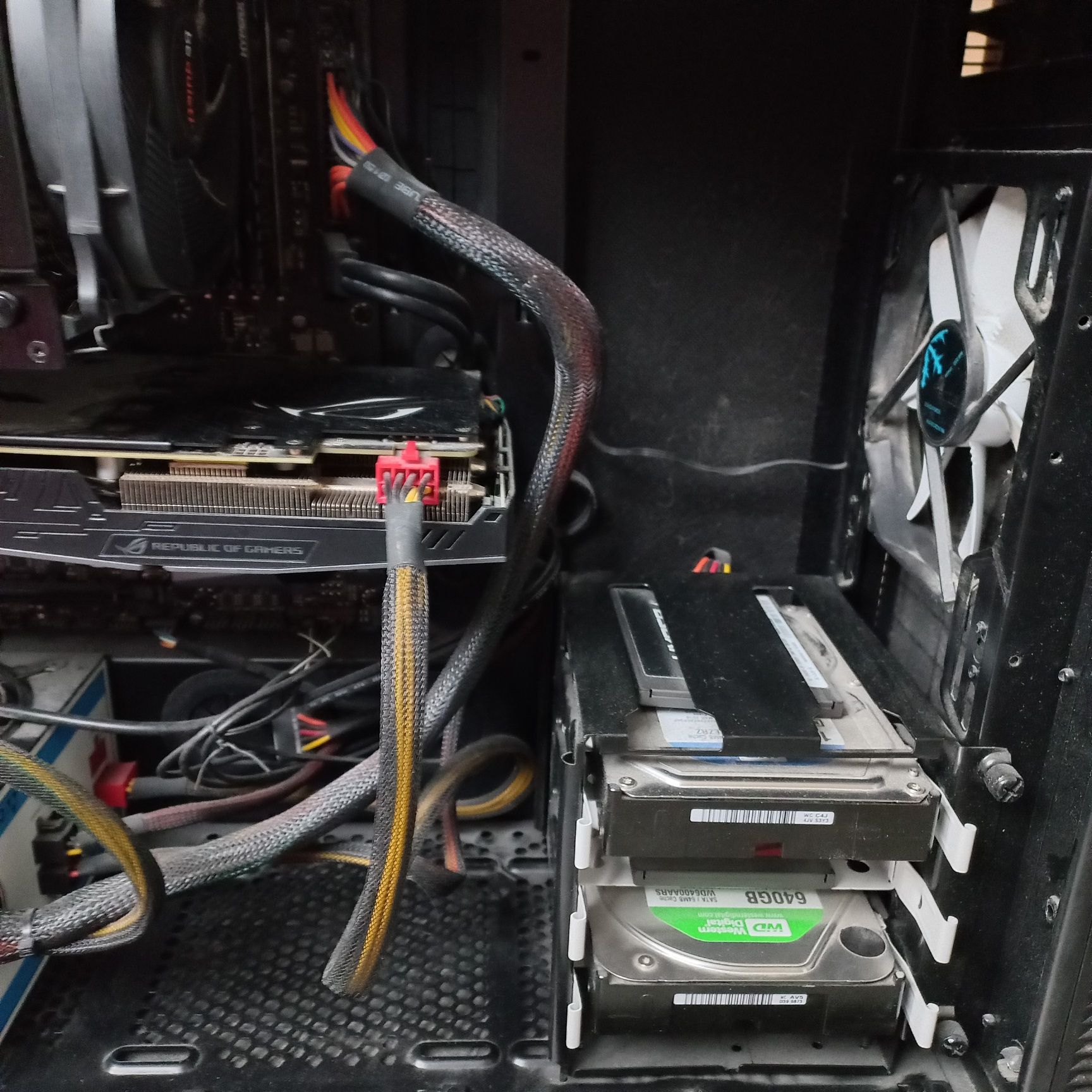 Компьютер ASUS GeForce GTX1070 8GB, 256bit, DDR5 ROG (STRIX-GTX1070-8G