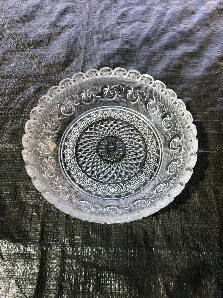 Taça em vidro trabalhado