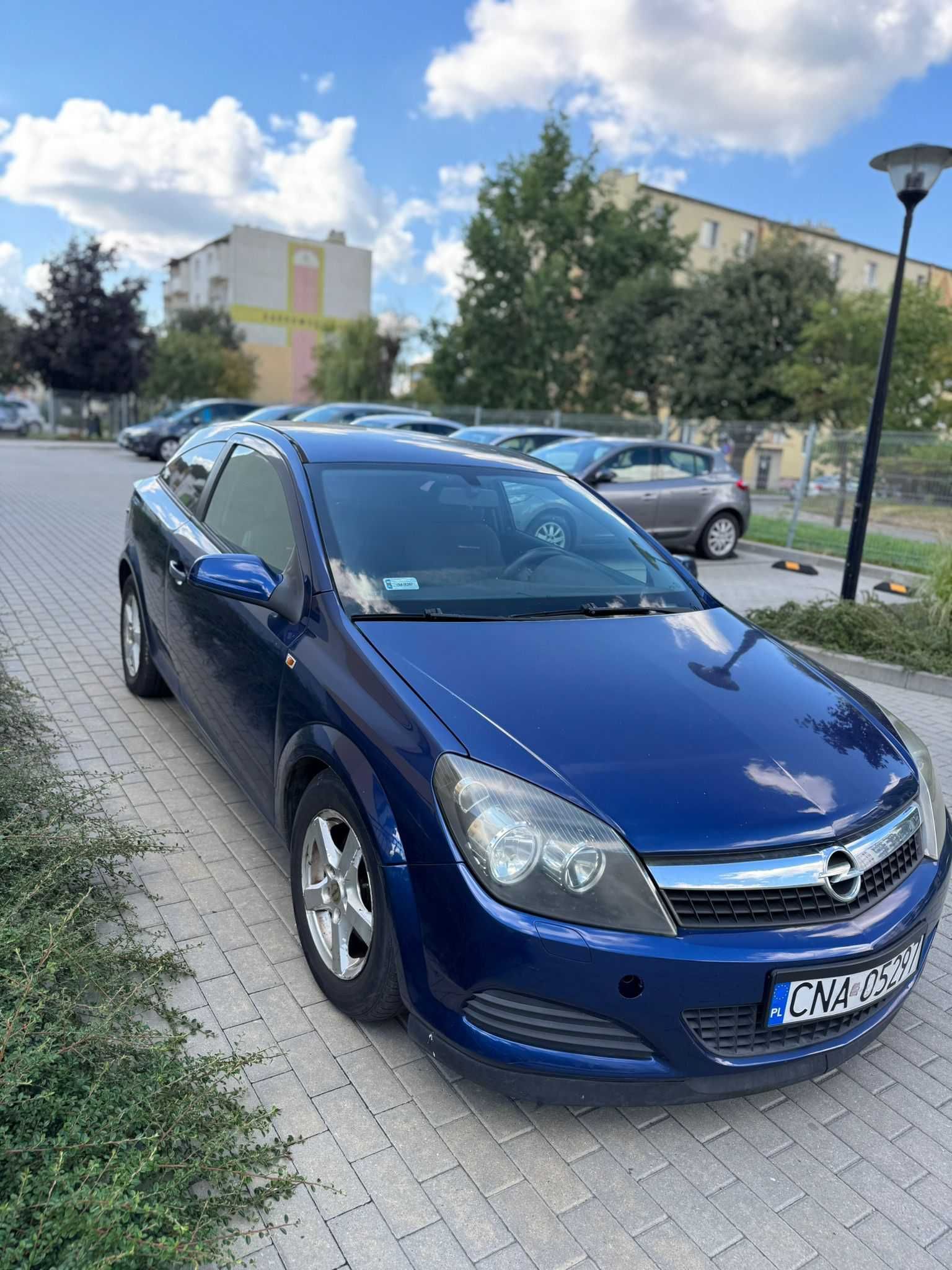 Opel Astra H III GTC 1.6