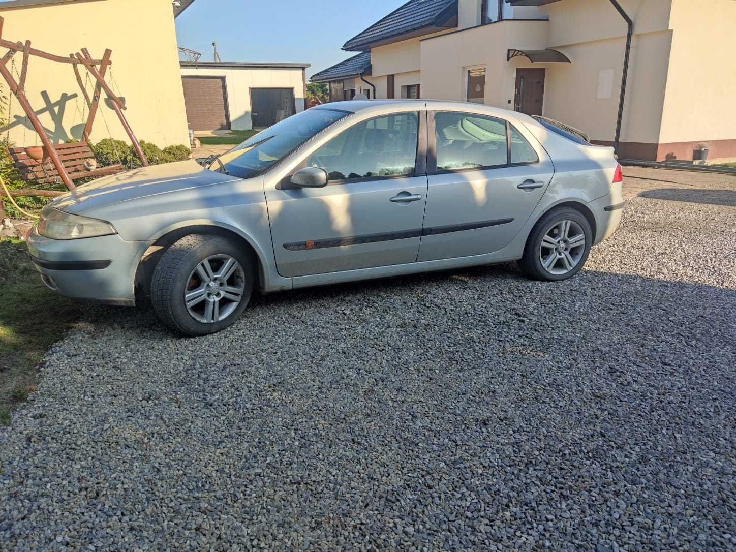 Renault Laguna rok 2002