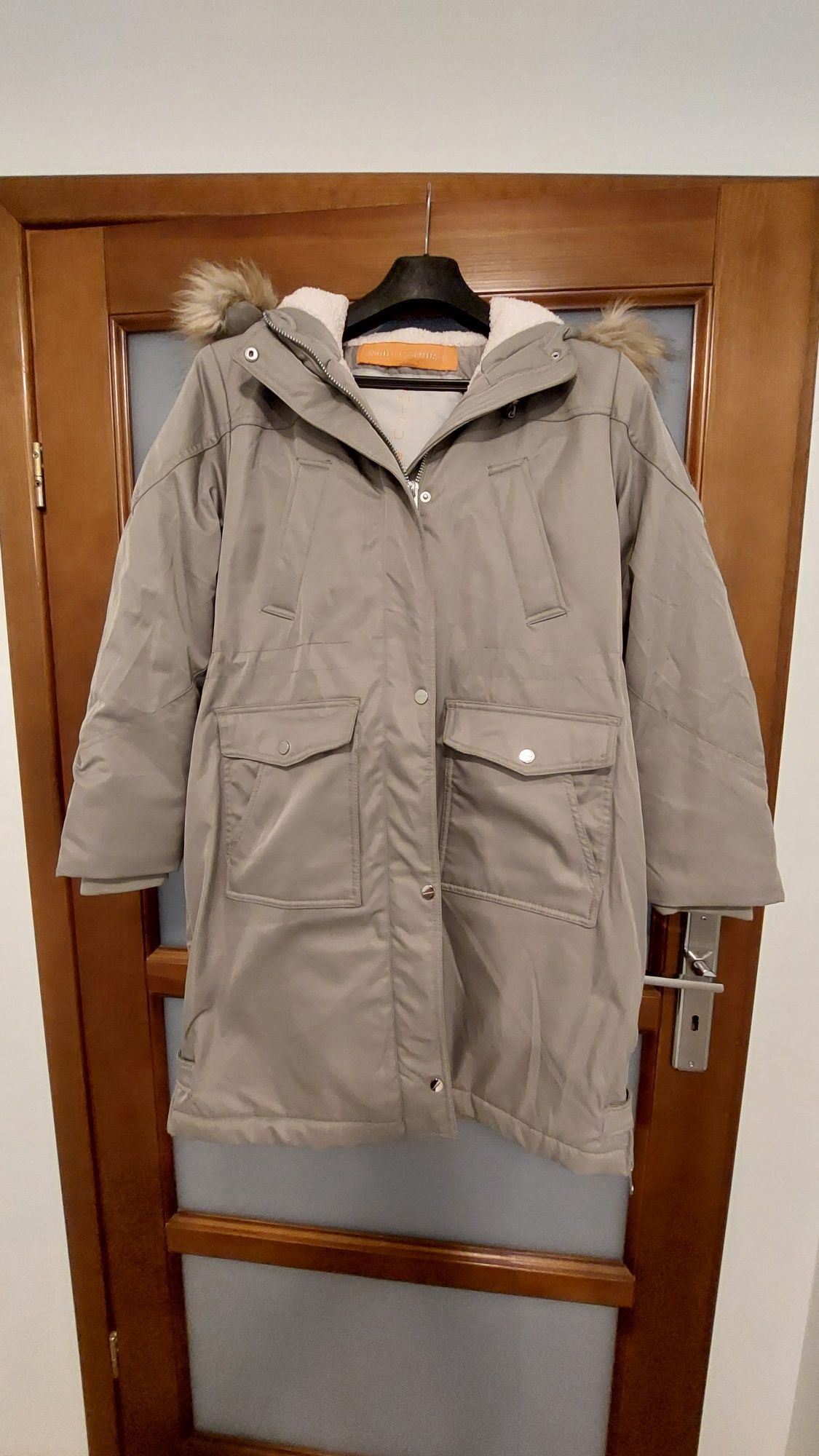 Kurtka zimowa Amisu Winter Essentials 46/48