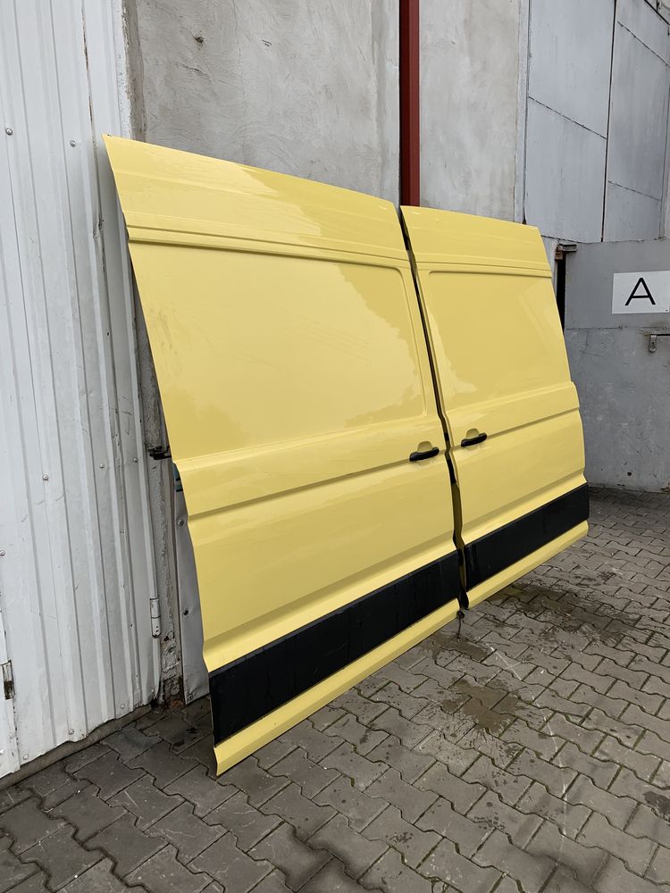 Двері бокові виїзні високі жовті Відсувні Крафтер новий VW Crafter 2