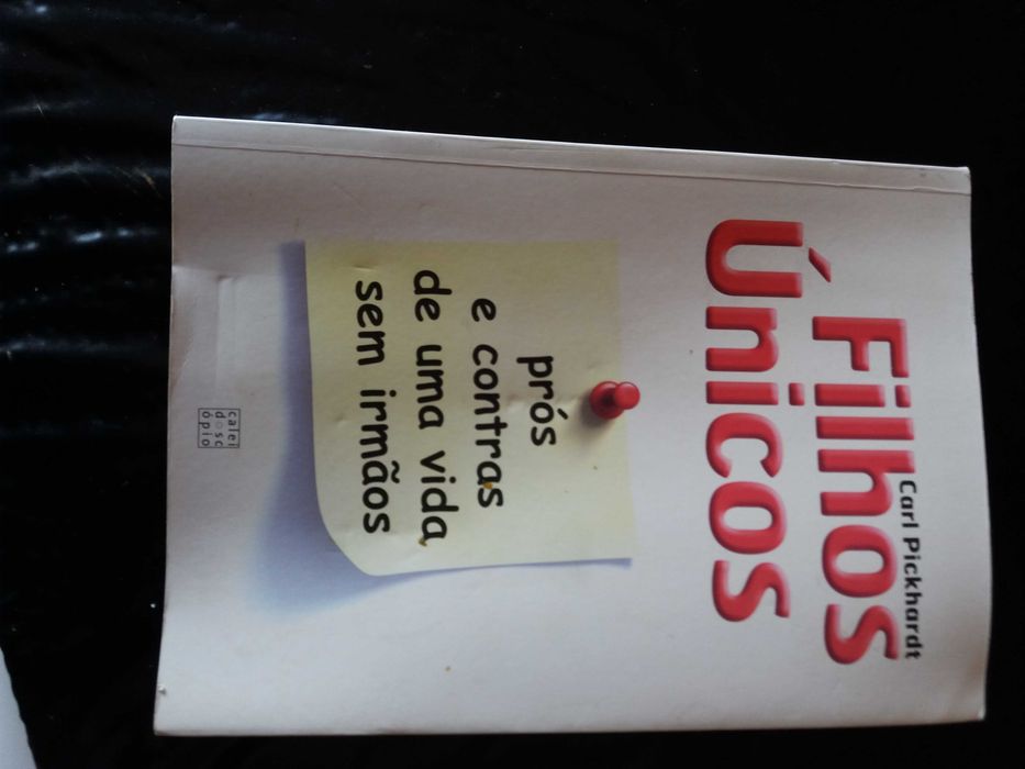 Livros revistas alemãs inglesas portuguesas