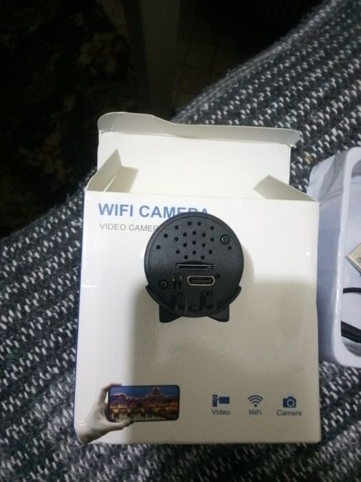 Продам WI-FI камеру нову