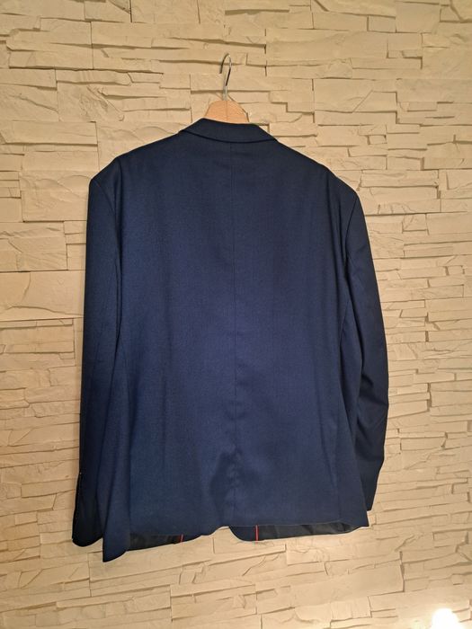 Męski garnitur 176/58