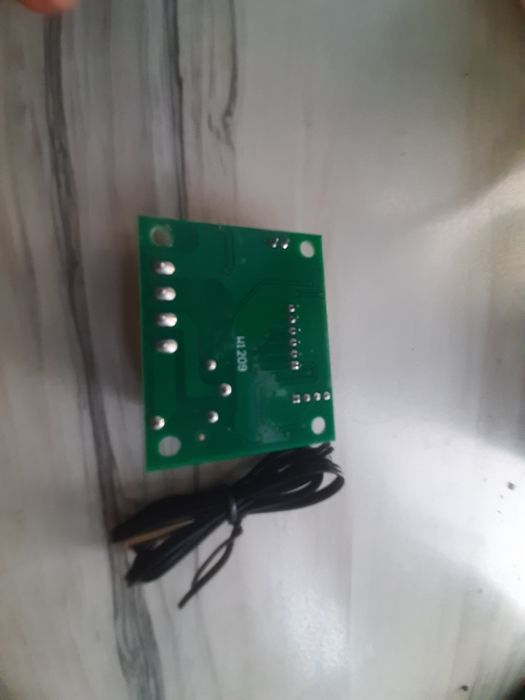 Термостат электронный 12в w1209