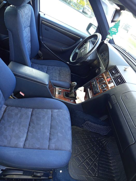 Mercedes-Benz C220 97