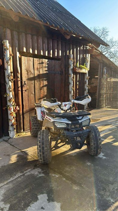 Продам квадроцикл Spark