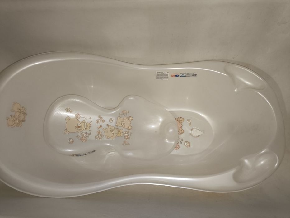 Дитяча ванночка з горкой