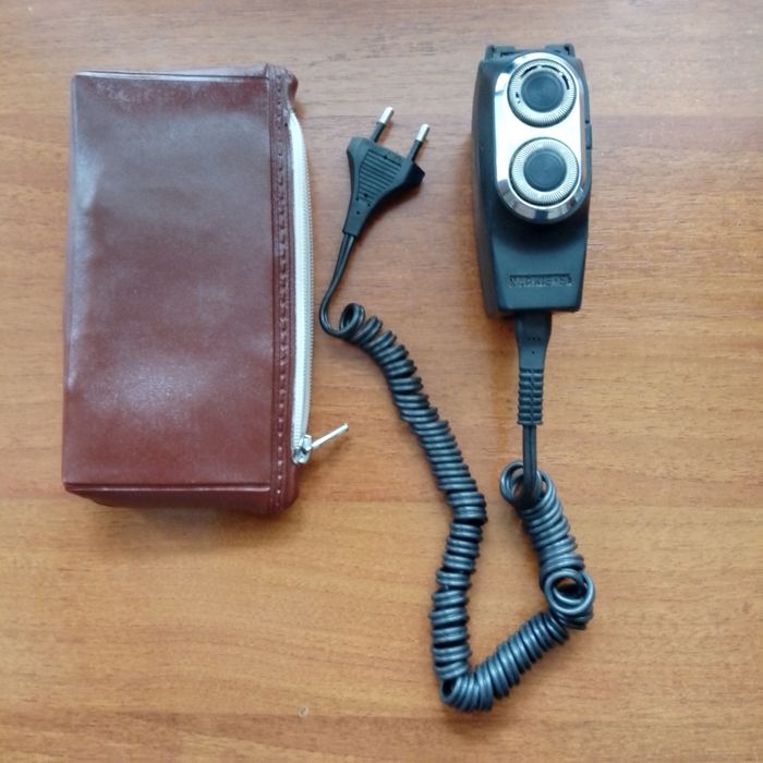 Электробритва 'Харьков 51'.