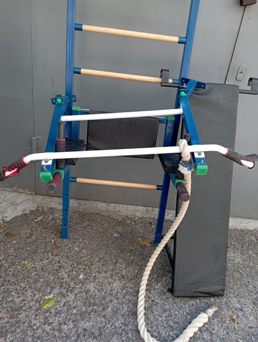 Продам швецкую стенку