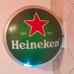 Reclame luminoso novo dupla face cerveja Heineken out door publicidade