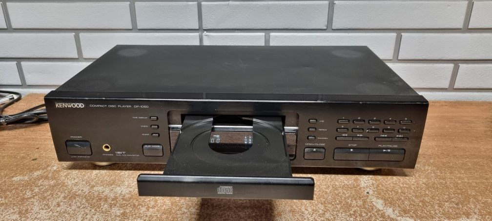 Odtwarzacz cd player KENWOOD DP-1050. Japan