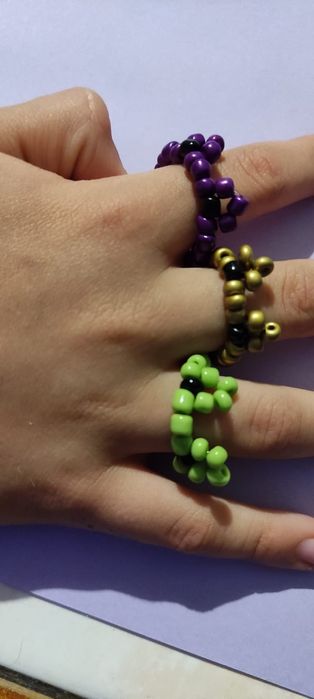 Pierścionki z koralików