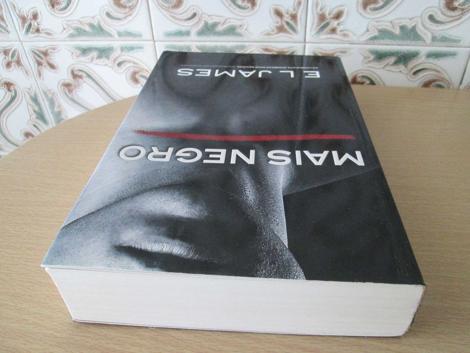 Mais Negro de E L James (Oferta de portes)