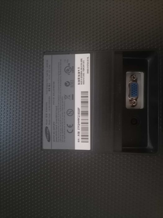 Монитор 19 Samsung SyncMaster SA100