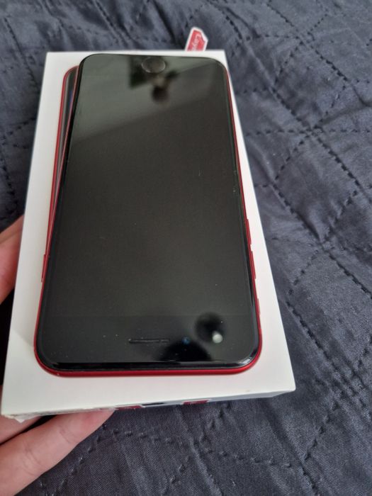 iPhone SE 2022 3gen, Red, 128 GB
