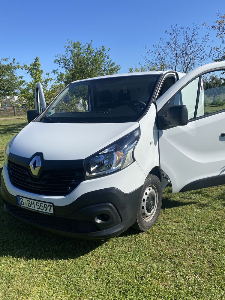 Samochód ciężarowy Renault Trafic