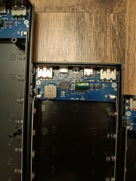 Корпус повербанк на 8 АКБ  18650/21700 22.5W PowerBank швидка зарядка