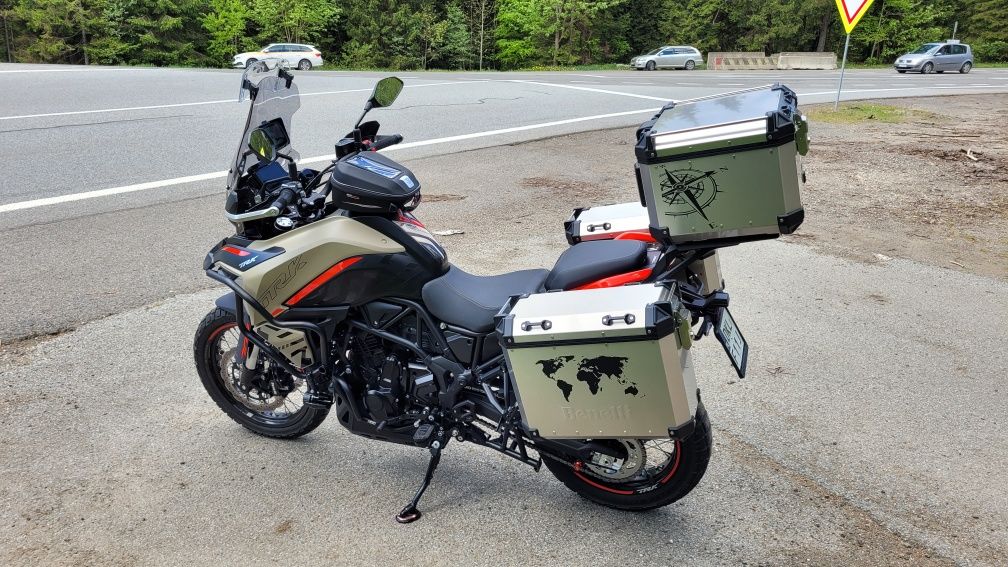 Benelli TRK 702X