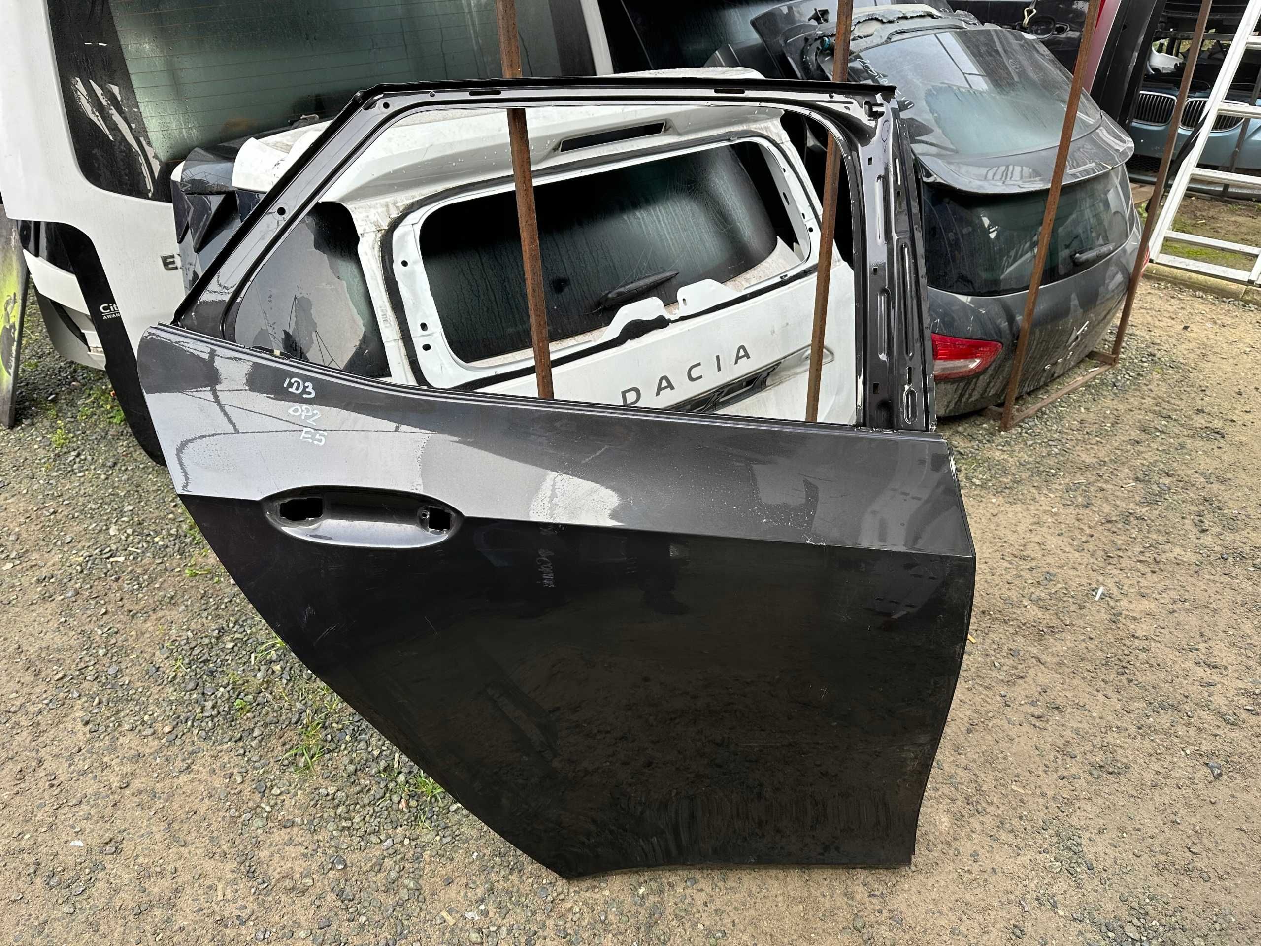 Двері vw id3 ід3