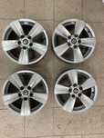 Jantes originais Renault 5x114,3 R16