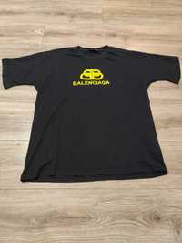 Продам футболку Balenciaga big logo