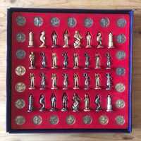 Conjunto de peças de xadrez e damas "Tesouro dos Oceanos"