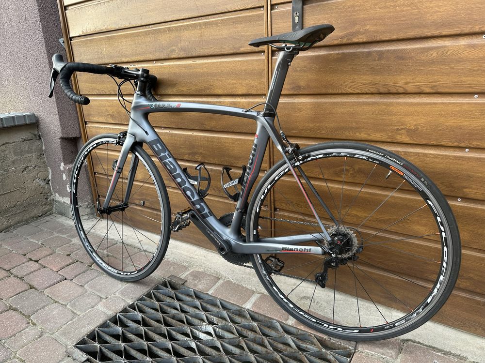 Bianchi Oltre XR2, karbon.