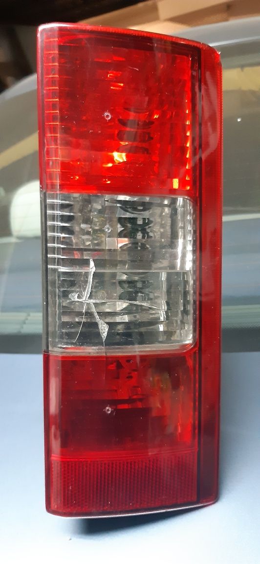 Lampa tylna prawa Opel Combo C tył prawy