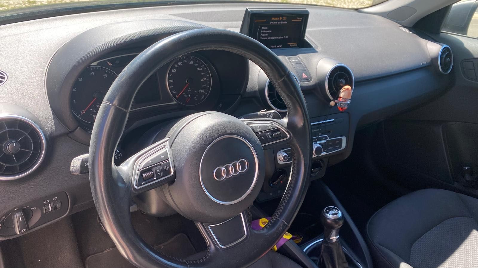 Audi A1 1.0 TFSI 5 Portas – 2015 | Gasolina | 159.000 km