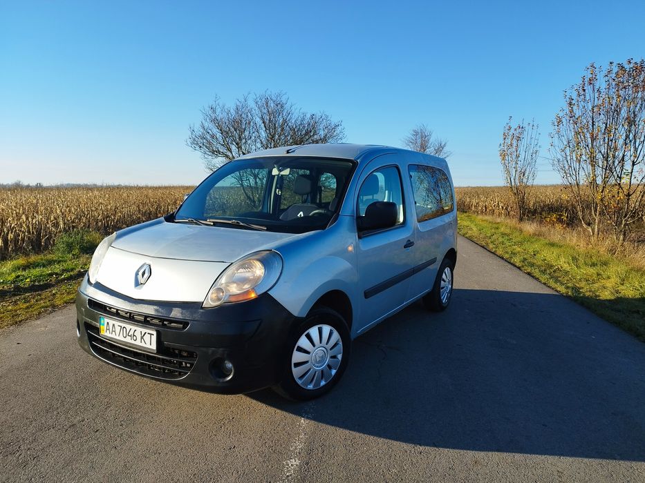 Продам Renault Kangoo 2012 року