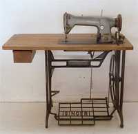 Máquina de Costura Antiga, Singer - 33Ik4 / Antique Sewing Machine
