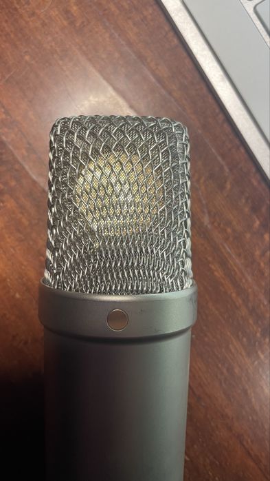 Студійний конденсаторний мікрофон Rode NT 1-A