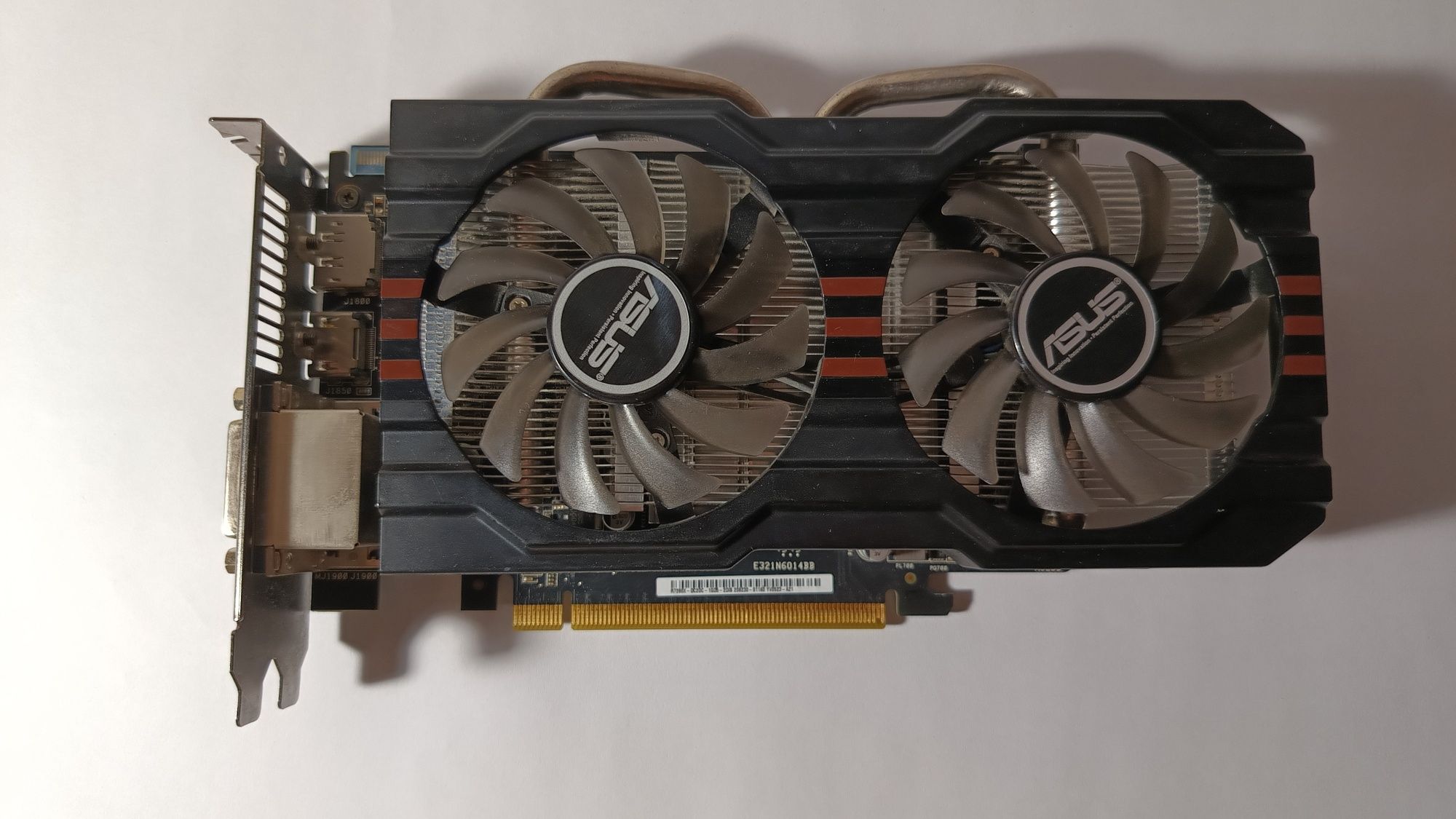 Видеокарта radeon R7 260X 1GB GDDR5