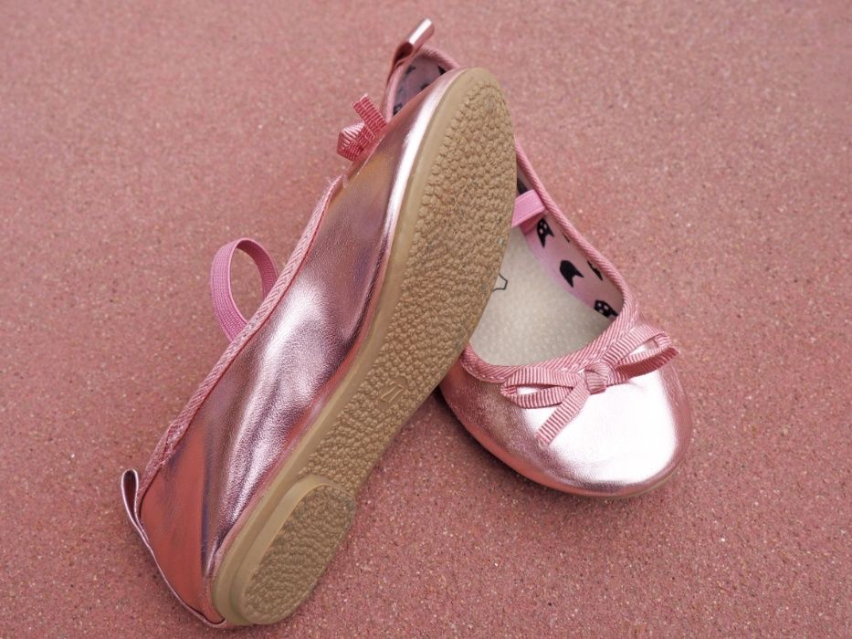 Sapatos Primavera/Verão de Menina - Preto / Rosa / Branco - como Novos
