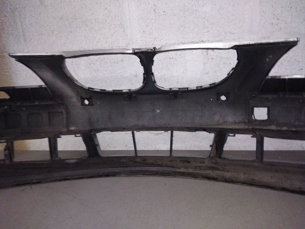 Vendo Para-choque de frente BMW 5 series 530 d ano 2002/04