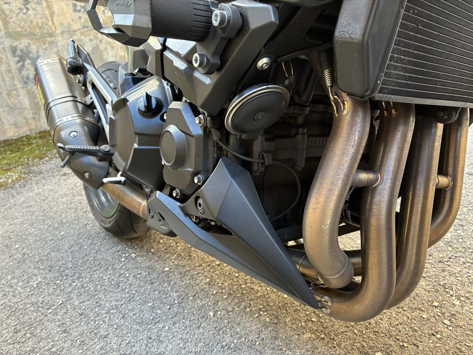 Kawasaki Z800 naked