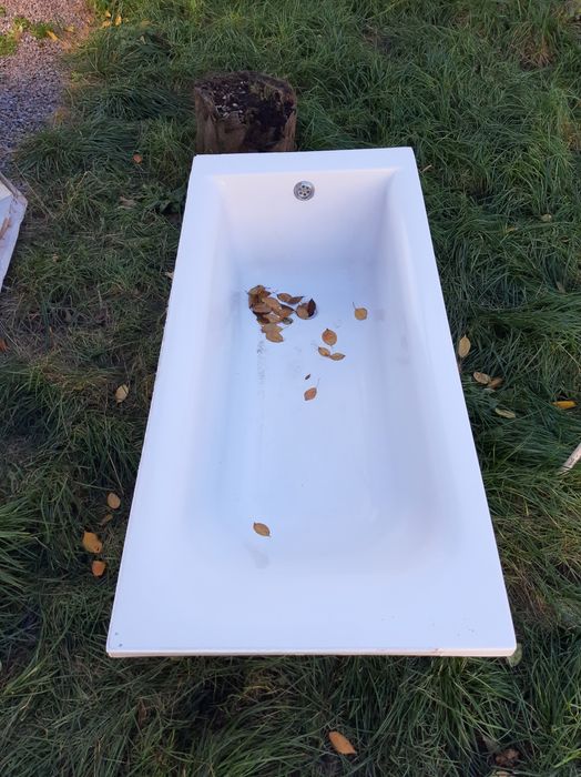 Ванна акрилова б/у