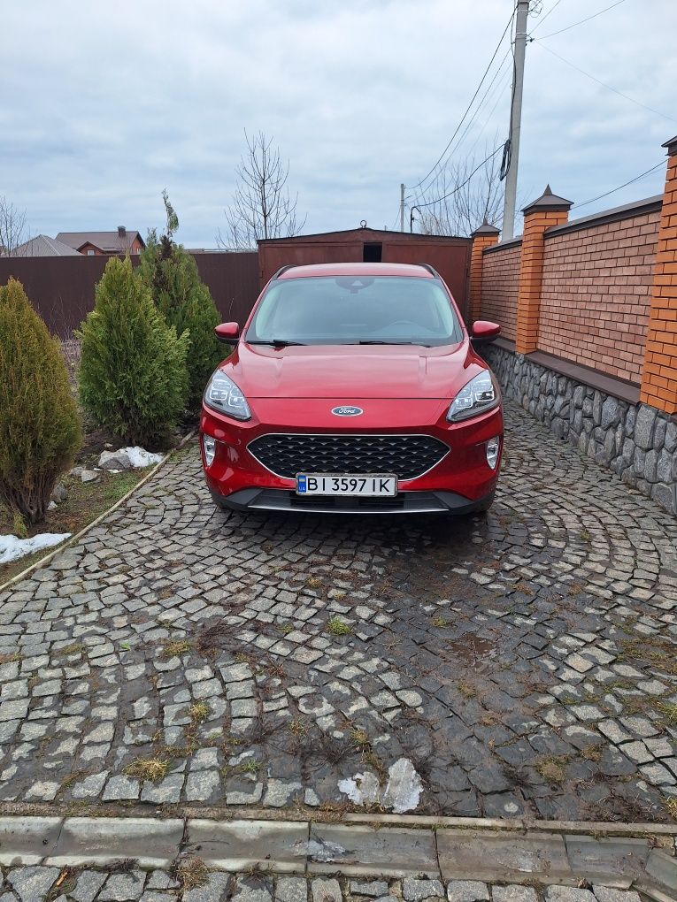 Ford Escape Titanium hybrid