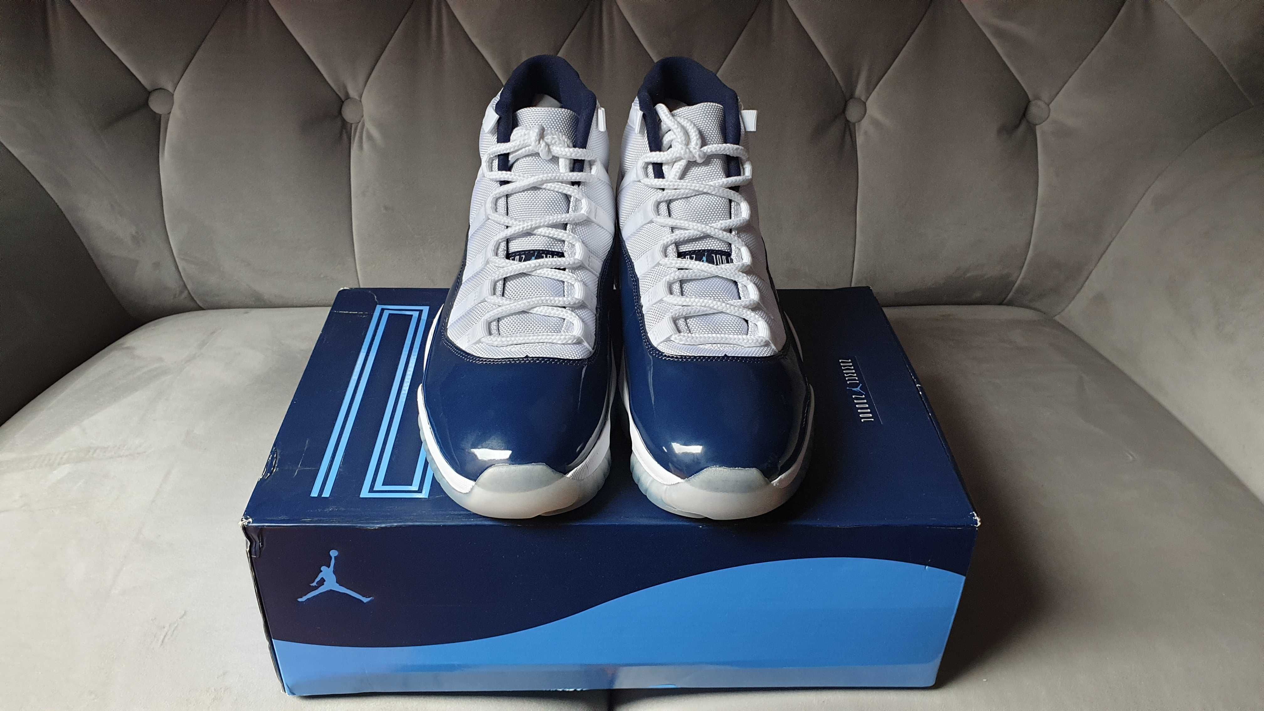 Oryginalne 11 NIKE AIR JORDAN XI UNC WIN LIKE82 45,5 Chicago Bulls NBA